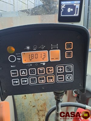 Presse à balles rondes New Holland BR 7070