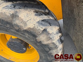 Chariot télescopique agricole JCB 531-70 