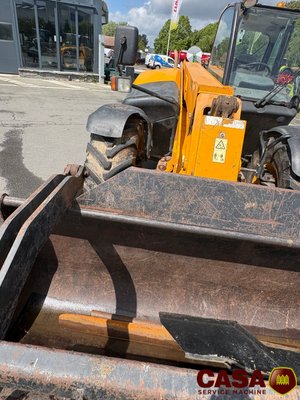Chariot télescopique agricole JCB 531-70 
