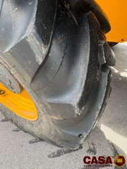 Chariot télescopique agricole JCB 531-70 