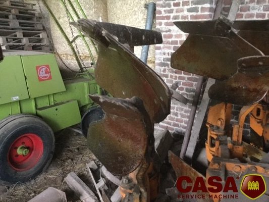 Charrue Huard 5 Corps losange 