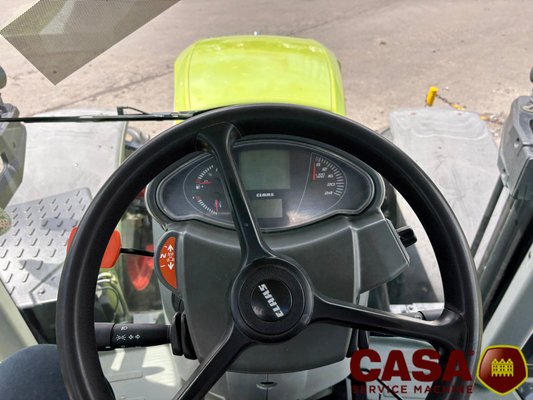 Tracteur agricole Claas Arion 610 CIS 