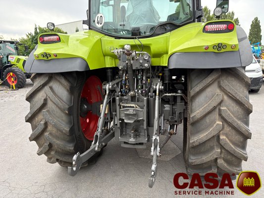 Tracteur agricole Claas Arion 640 Cebis