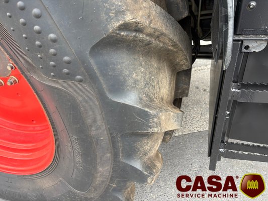 Tracteur agricole Claas Arion 640 Cebis