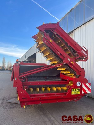 Arracheuse de pommes de terre Grimme GT 170 M