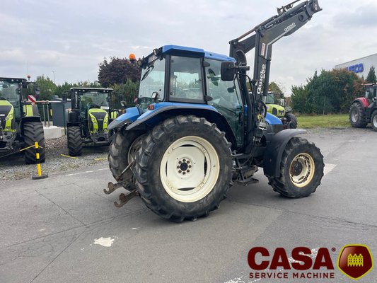 Tracteur agricole New Holland TS 100 avec chargeur 