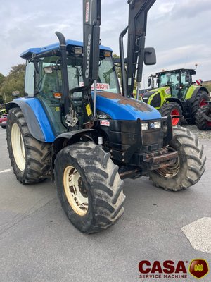 Tracteur agricole New Holland TS 100 avec chargeur 