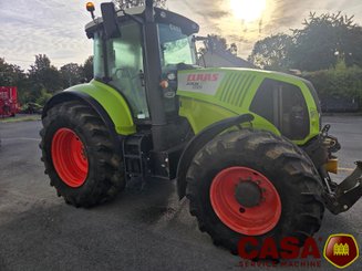 Tracteur agricole Claas axion 820 cis 