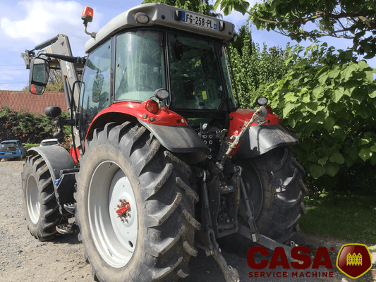 Tracteur agricole MF 5713 S + Mailleux T410