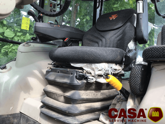 Tracteur agricole MF 5713 S + Mailleux T410