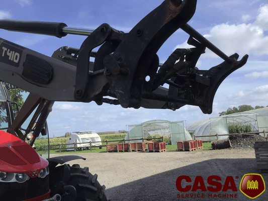 Tracteur agricole MF 5713 S + Mailleux T410