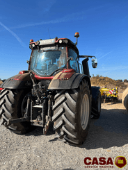 Tracteur agricole Valtra T 235