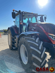 Tracteur agricole Valtra T 235