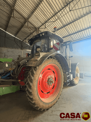 Tracteur agricole Claas Arion 660 Cmatic 