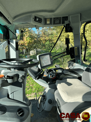Tracteur agricole Claas Axion 810 Cmatic 