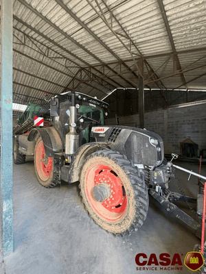 Tracteur agricole Claas Arion 660 Cmatic 