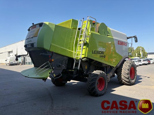 Moissonneuse batteuse Claas Lexion 650