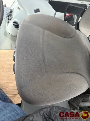 Tracteur agricole Claas Axion 810 cis - GPS S10