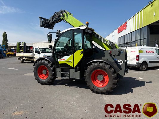 Chariot télescopique agricole Claas scorpion 6035