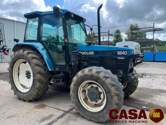 Tracteur agricole New Holland 6640