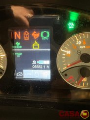 Chariot télescopique agricole Claas scorpion 736 varipower 