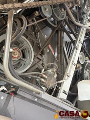 Moissonneuse batteuse Claas Trion 750