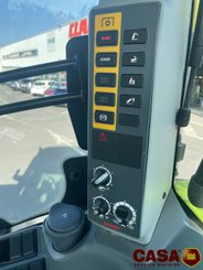 Tracteur agricole Claas Axion 800 Cmatic - CIS +