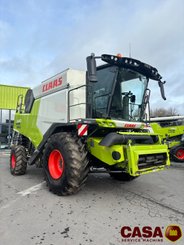 Moissonneuse batteuse Claas Trion 640