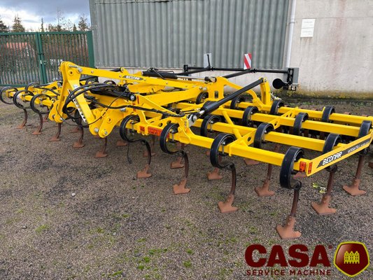 Déchaumeur à dents BEDNAR versatill VN 6000 L 