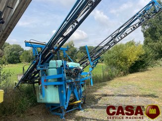 Pulvérisateur porté Berthoud Mack 1200