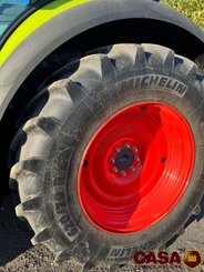 Tracteur agricole Claas Axion 800 Hexashift