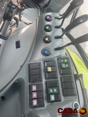 Tracteur agricole Claas Arion 610 cis 