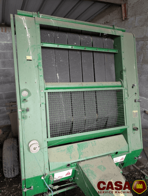 Presse à balles rondes John Deere 550