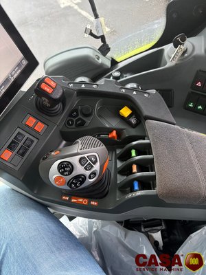 Tracteur agricole Claas Axion 830 Cmatic Cebis 