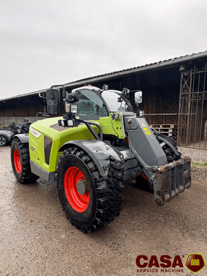 Chariot télescopique agricole Claas scorpion 6035