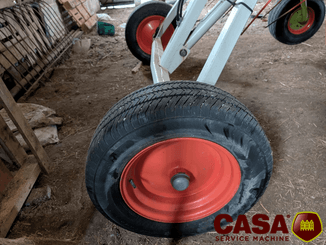 Faneuse Claas volto 870