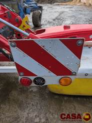 Faucheuse Pöttinger groupe de fauche