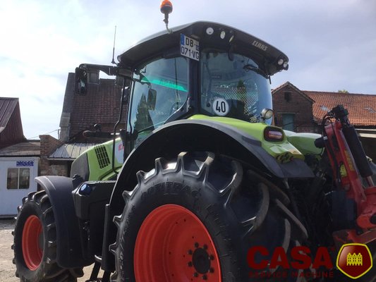 Tracteur agricole Claas axion 810 cebis 