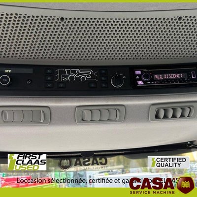 Moissonneuse batteuse Claas Trion 750