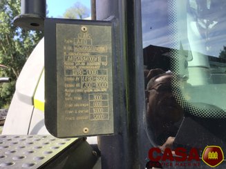 Tracteur agricole Claas axion 810 cebis 