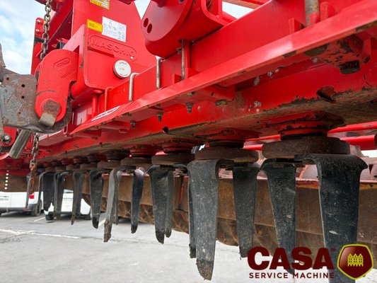 Herse rotative MASCHIO GASPARDO DMR 3000 Combi 