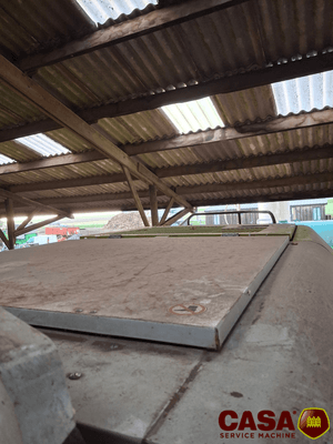 Moissonneuse batteuse Claas Avero 240 