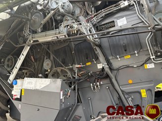 Moissonneuse batteuse Claas Trion 750