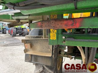 Pulvérisateur traîné John Deere R 962 i