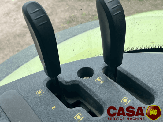 Tracteur agricole Claas axion 810 cis