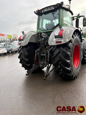 Tracteur agricole Fendt 826 profi +