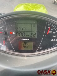 Tracteur agricole Claas Arion 610 cis 