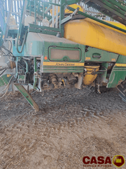 Pulvérisateur traîné John Deere R 962 i