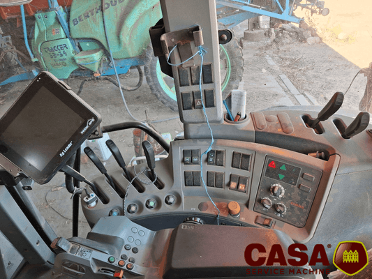 Tracteur agricole Claas Arion 640 cis 