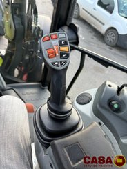 Tracteur agricole Claas Arion 430 cis - chargeur U 508